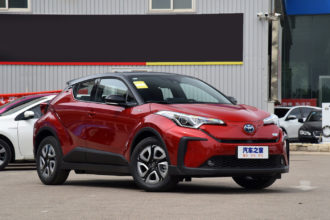 Toyota C-HR EV leading version 2020