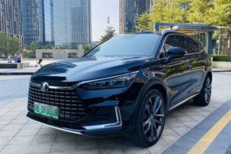 Byd Tang New Energy’s 2019 EV600D four-wheel-drive smart-connected leader